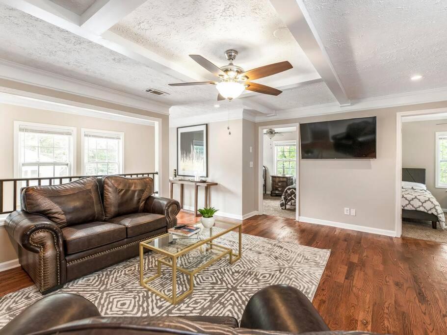 Gorgeous East Village Home Near Downtown Sleeps 12 5 Bedrooms Coffee Bbq Ac Parking Atlanta Esterno foto