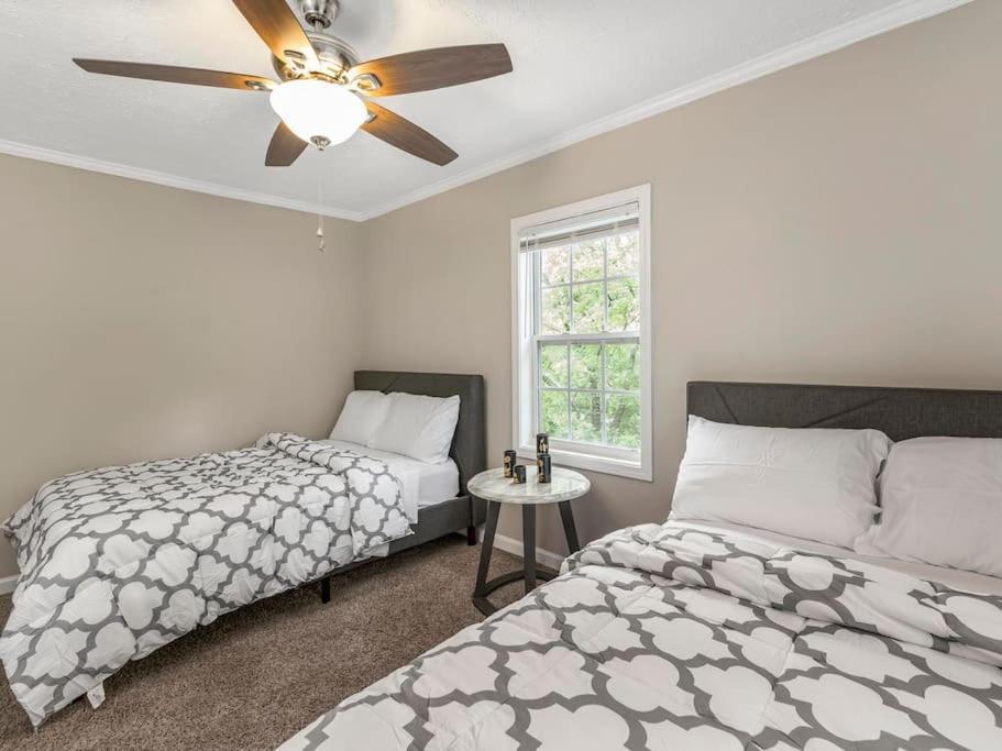 Gorgeous East Village Home Near Downtown Sleeps 12 5 Bedrooms Coffee Bbq Ac Parking Atlanta Esterno foto