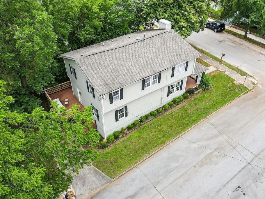 Gorgeous East Village Home Near Downtown Sleeps 12 5 Bedrooms Coffee Bbq Ac Parking Atlanta Esterno foto